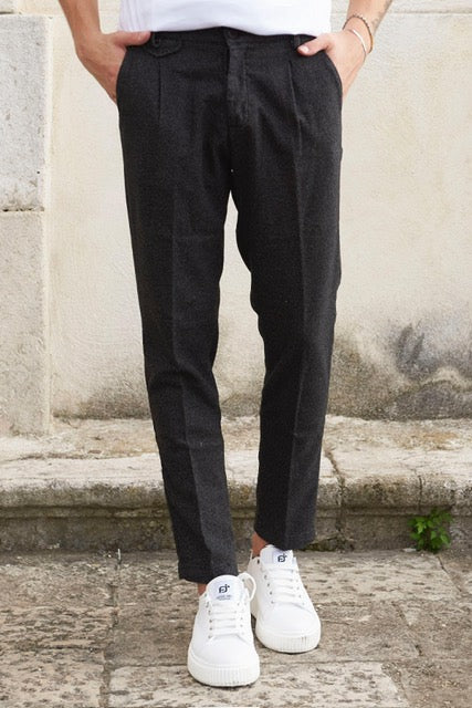 Pantalone in caldo cotone operato, MACEDONIA.